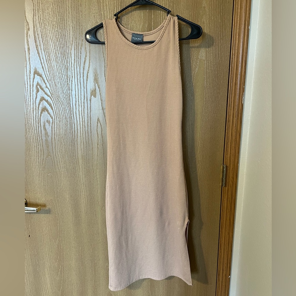 Women’s casual dress